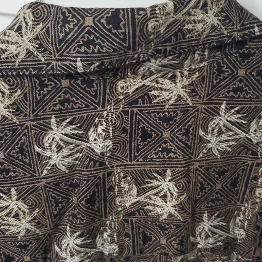 Ivy Crew classics tropical short sleeve shirt - Picture 8 of 8